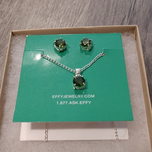 Effy Sterling & Peridot Necklace & Earrings - Picture 2 of 2